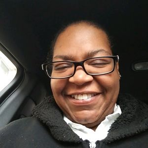 Meet your Posher, Cheri